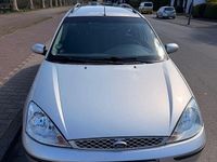 Używany Ford Focus Finesse 116 KM (85 kW) 2003 Szary Hatchback