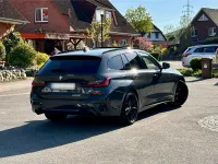 Gebraucht BMW 320 Basis 190 PS (139 kW) 2020 Grau Kombi