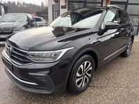 Gebraucht VW Tiguan Active 150 PS (110 kW) 2022 Schwarz SUV