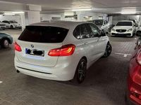 Gebraucht BMW 218 136 PS (100 kW) 2016 Kombi