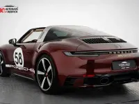 Gebraucht Porsche 992 450 PS (330 kW) 2021 Rot Cabrio