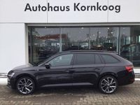 Gebraucht Skoda Superb SportLine 150 PS (110 kW) 2024 Schwarzmagicperleffekt (metallic) Kombi