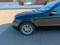 Gebraucht Mercedes E220 Avantgarde 150 PS (110 kW) 2004 Schwarz Limousine