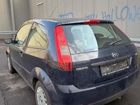Gebraucht Ford Fiesta 90 PS (66 kW) 2005 Blau Kleinwagen