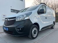Gebraucht Opel Vivaro 120 PS (88 kW) 2018 Weiß Van / Kleinbus