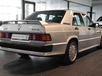Gebraucht Mercedes 190 194 PS (142 kW) 1990 Silber Limousine
