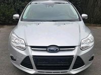 Gebraucht Ford Focus 95 PS (69 kW) 2012 Silber Kombi