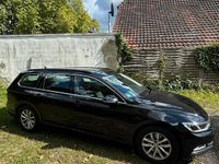 Gebraucht VW Passat 150 PS (110 kW) 2018 Schwarz Limousine
