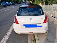 Gebraucht Suzuki Swift 92 PS (67 kW) 2011 Weiß Kleinwagen
