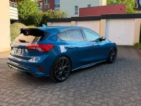 Gebraucht Ford Focus ST 280 PS (205 kW) 2020 Blau Limousine