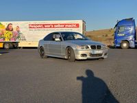 Gebraucht BMW 320 170 PS (125 kW) 2001 Silber Coupé