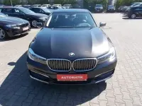 Gebraucht BMW 730 Sport Line 265 PS (194 kW) 2016 Jatoba metallic (metallic) Limousine