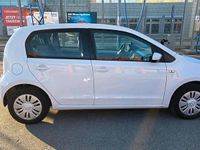Second-hand VW up! 71 CP (52 kW) 2015 Alb Hatchback