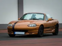 Gebraucht Mazda MX5 110 PS (80 kW) 1998 Orange Cabrio