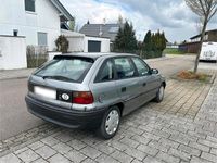 Gebraucht Opel Astra 70 PS (51 kW) 1995 Grau Kleinwagen