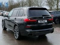 Gebraucht BMW X7 M Sport 530 PS (389 kW) 2022 Blacksapphire metallic (metallic) SUV