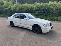 Gebraucht Mercedes C180 122 PS (89 kW) 1999 Weiß Limousine