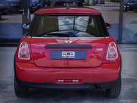 Usata Mini ONE 75 CV (55 kW) 2012 Rosso Utilitaria