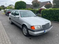 Gebraucht Mercedes C180 Classic 122 PS (89 kW) 1995 Silber Limousine