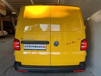 Second-hand VW Transporter 102 CP (75 kW) 2017 Galben Van