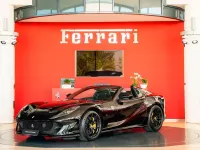 Second-hand Ferrari 812 799 CP (587 kW) 2023 Negru Cabrio
