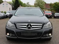 Second-hand Mercedes C200 Avantgarde 136 CP (100 kW) 2011 Negru Break