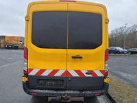 Gebraucht Ford Transit Trend 130 PS (95 kW) 2018 Schwarz Kombi