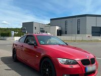 Gebraucht BMW 325 218 PS (160 kW) 2007 Rot Coupé