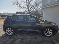 Gebraucht Ford Fiesta Titanium 101 PS (74 kW) 2017 Schwarz Limousine