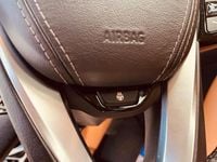 Gebraucht BMW 520 190 PS (139 kW) 2019 Weiß Limousine