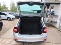 Gebraucht Skoda Rapid Clever 95 PS (69 kW) 2018 Silber Kleinwagen