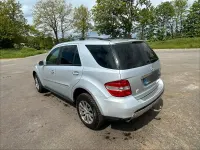 Gebraucht Mercedes ML320 224 PS (164 kW) 2008 Silber SUV