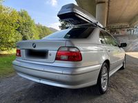 Gebraucht BMW 525 192 PS (141 kW) 2002 Silber Limousine