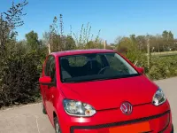 Usata VW up! 60 CV (44 kW) 2014 Rosso Utilitaria