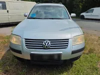 Gebraucht VW Passat 115 PS (84 kW) 2002 Silber Kombi