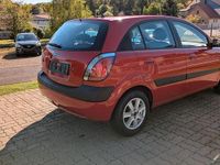 Gebraucht Kia Rio EX 97 PS (71 kW) 2008 Rot Limousine