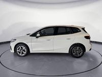 Gebraucht BMW 220 Active Tourer 156 PS (114 kW) 2025 Weiß Van / Kleinbus