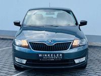 Gebraucht Skoda Rapid Active 90 PS (66 kW) 2015 Grün Kleinwagen