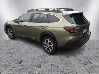 Gebraucht Subaru Outback Exclusive+ 170 PS (125 kW) 2025 Autumn green SUV