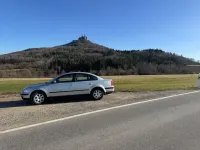 Usata VW Passat Basis 101 CV (74 kW) 1999 Argento Berlina