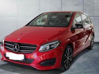 Gebraucht Mercedes B180 109 PS (80 kW) 2016 Rot Van / Kleinbus