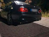 Gebraucht BMW 320 M Sport 170 PS (125 kW) 2001 Schwarz Limousine