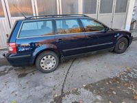 Gebraucht VW Passat 130 PS (95 kW) 2002 Blau Kombi