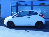 Gebraucht Ford Ka Ambiente 69 PS (50 kW) 2011 Weiß Kleinwagen
