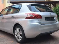 Gebraucht Peugeot 308 Active 110 PS (80 kW) 2016 Silber Limousine