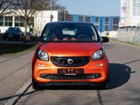 Gebraucht Smart ForFour Passion 71 PS (52 kW) 2015 Orange Kleinwagen