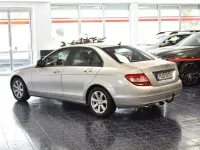 Gebraucht Mercedes C220 170 PS (125 kW) 2007 Silber Limousine