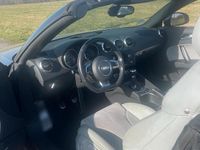 Gebraucht Audi TT Roadster 160 PS (117 kW) 2016 Grau Cabrio