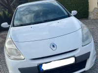 Używany Renault Clio II 75 KM (55 kW) 2011 Biały Hatchback