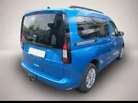 Gebraucht VW Caddy 122 PS (89 kW) 2023 Blau Van / Kleinbus